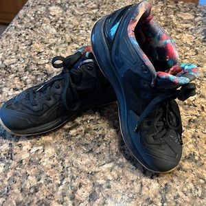 Nike Max LeBron 11 low gum